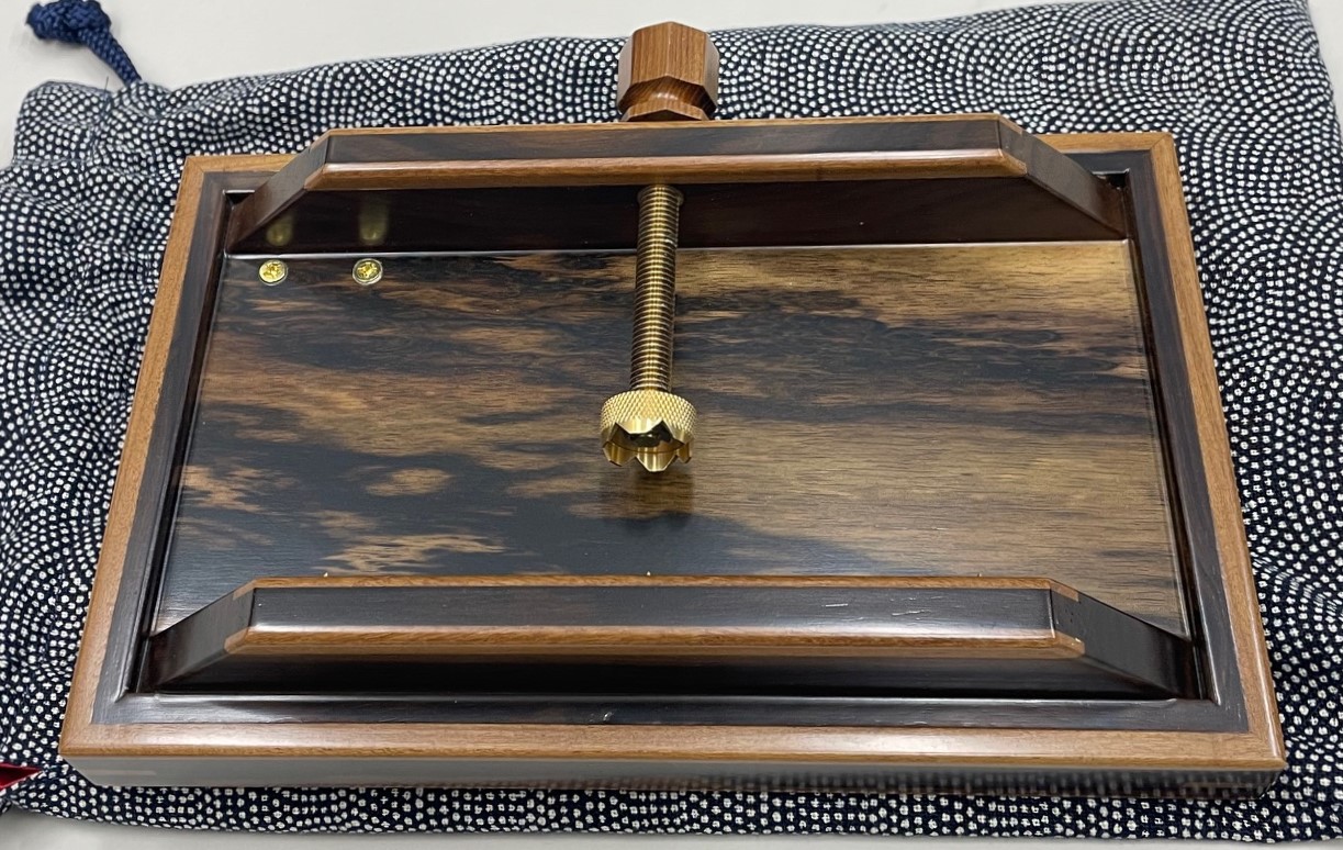 箱雅 釣り用テーブル けやき① （ケヤキでテーブルをつくってみません 